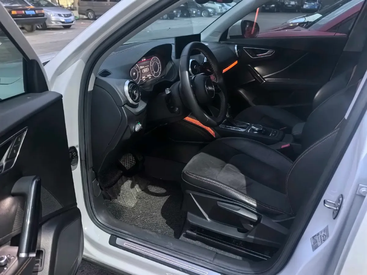 2022 Audi Q2L e-tron BEV 44.1KWH,autocango,china used car exporter,china ev exporter,chinese used car exporter,chinese used ev exporter