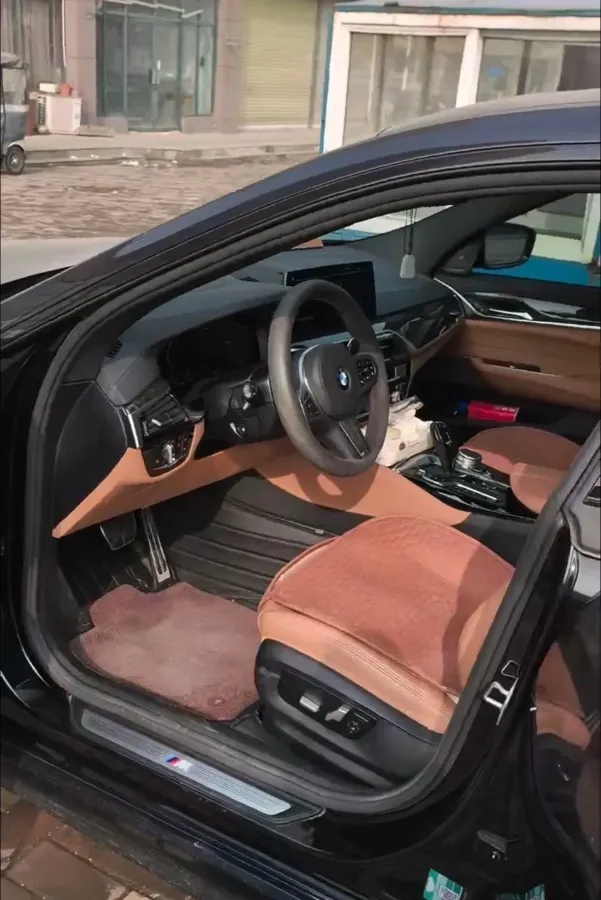 2021 BMW 6 Series GT 2.0T 258HP L4 8AT,autocango,china used car exporter,china ev exporter,chinese used car exporter,chinese used ev exporter