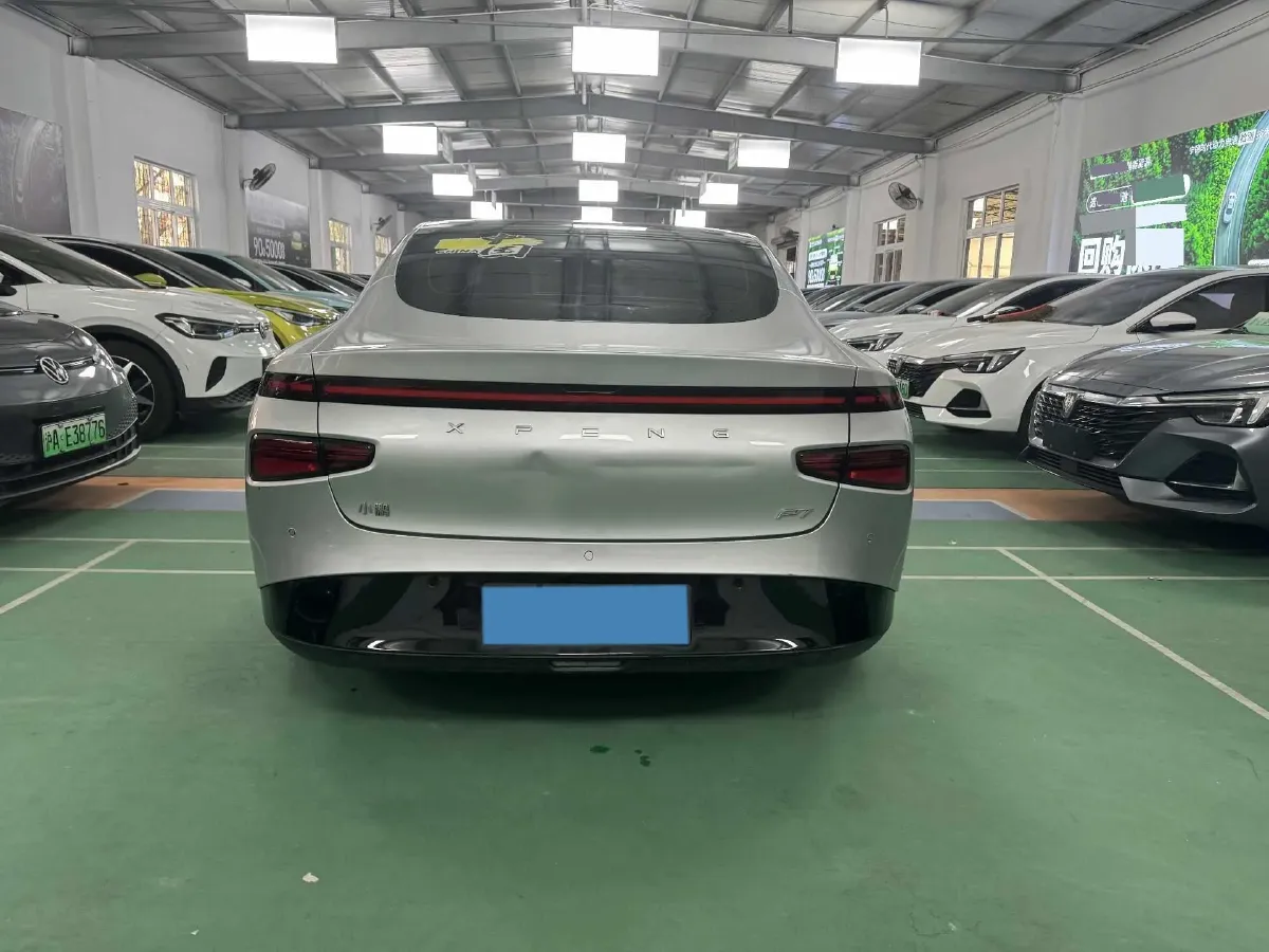 2023 Xpeng P7 BEV 86.2KWH,autocango,china used car exporter,china ev exporter,chinese used car exporter,chinese used ev exporter