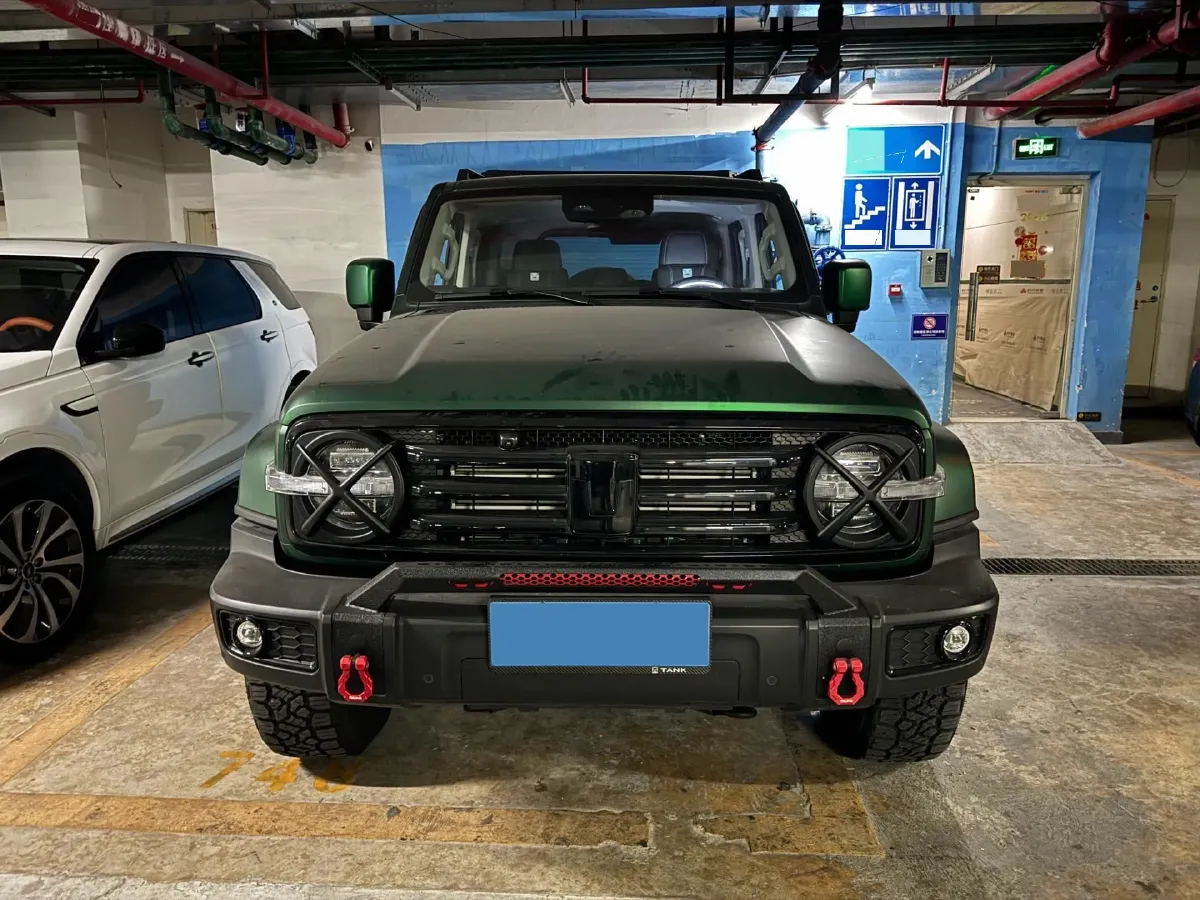 2024 Tank 300 2.0T 252HP L4 9AT,autocango,china used car exporter,china ev exporter,chinese used car exporter,chinese used ev exporter