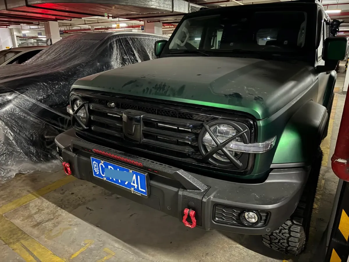 2024 Tank 300 2.0T 252HP L4 9AT,autocango,china used car exporter,china ev exporter,chinese used car exporter,chinese used ev exporter