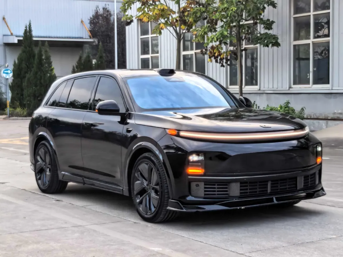 2024 Li L8 Range Extended 154HP REEV 42.8KWH,autocango,china used car exporter,china ev exporter,chinese used car exporter,chinese used ev exporter