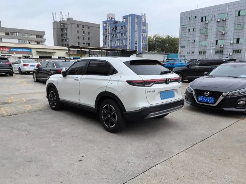 2025 Honda Vezel 1.5L 124HP L4 CVT,autocango,china used car exporter,china ev exporter,chinese used car exporter,chinese used ev exporter