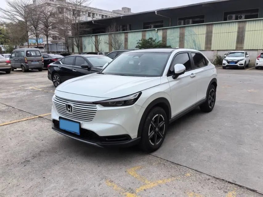 2025 Honda Vezel 1.5L 124HP L4 CVT,autocango,china used car exporter,china ev exporter,chinese used car exporter,chinese used ev exporter