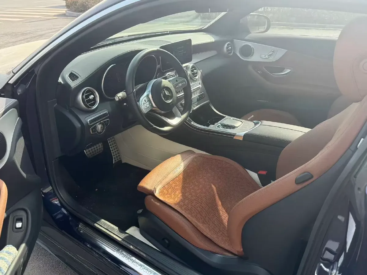 2021 Mercedes-Benz C Class 1.5T 156HP L4 9AT,autocango,china used car exporter,china ev exporter,chinese used car exporter,chinese used ev exporter