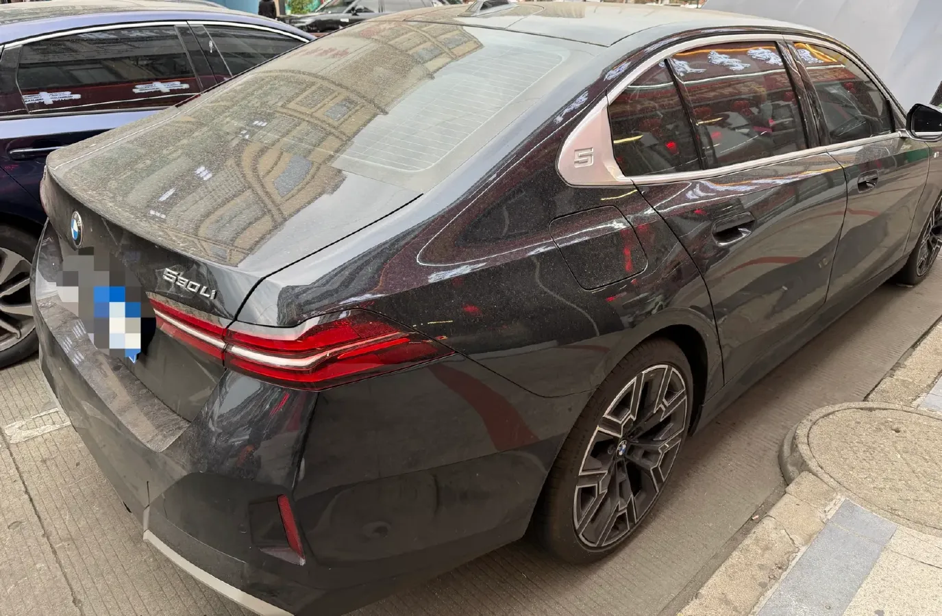 2024 BMW 5 Series 2.0T 258HP L4 8AT,autocango,china used car exporter,china ev exporter,chinese used car exporter,chinese used ev exporter