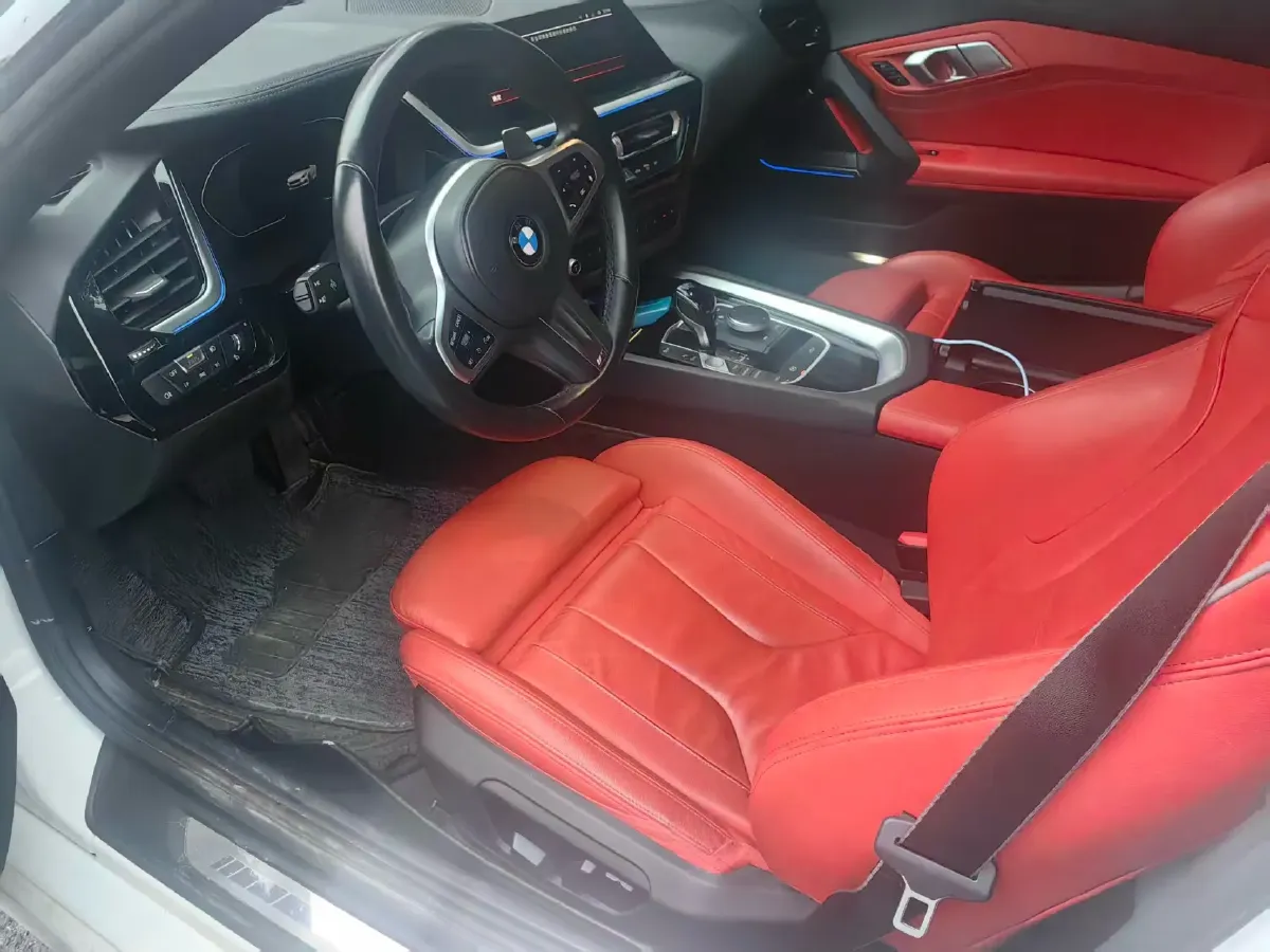 2022 BMW Z4 2.0T 197HP L4 8AT,autocango,china used car exporter,china ev exporter,chinese used car exporter,chinese used ev exporter