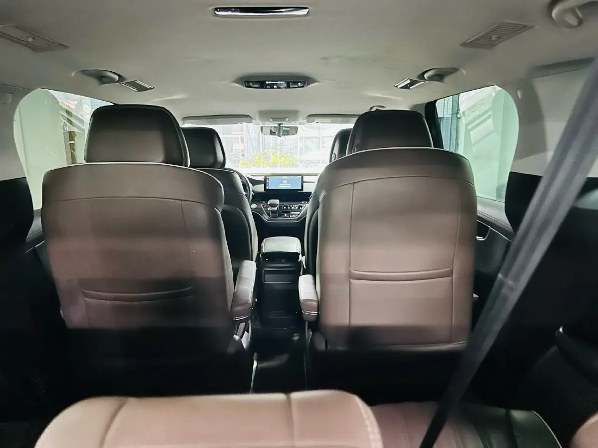 2022 Roewe iMAX8 BEV 90KWH,autocango,china used car exporter,china ev exporter,chinese used car exporter,chinese used ev exporter