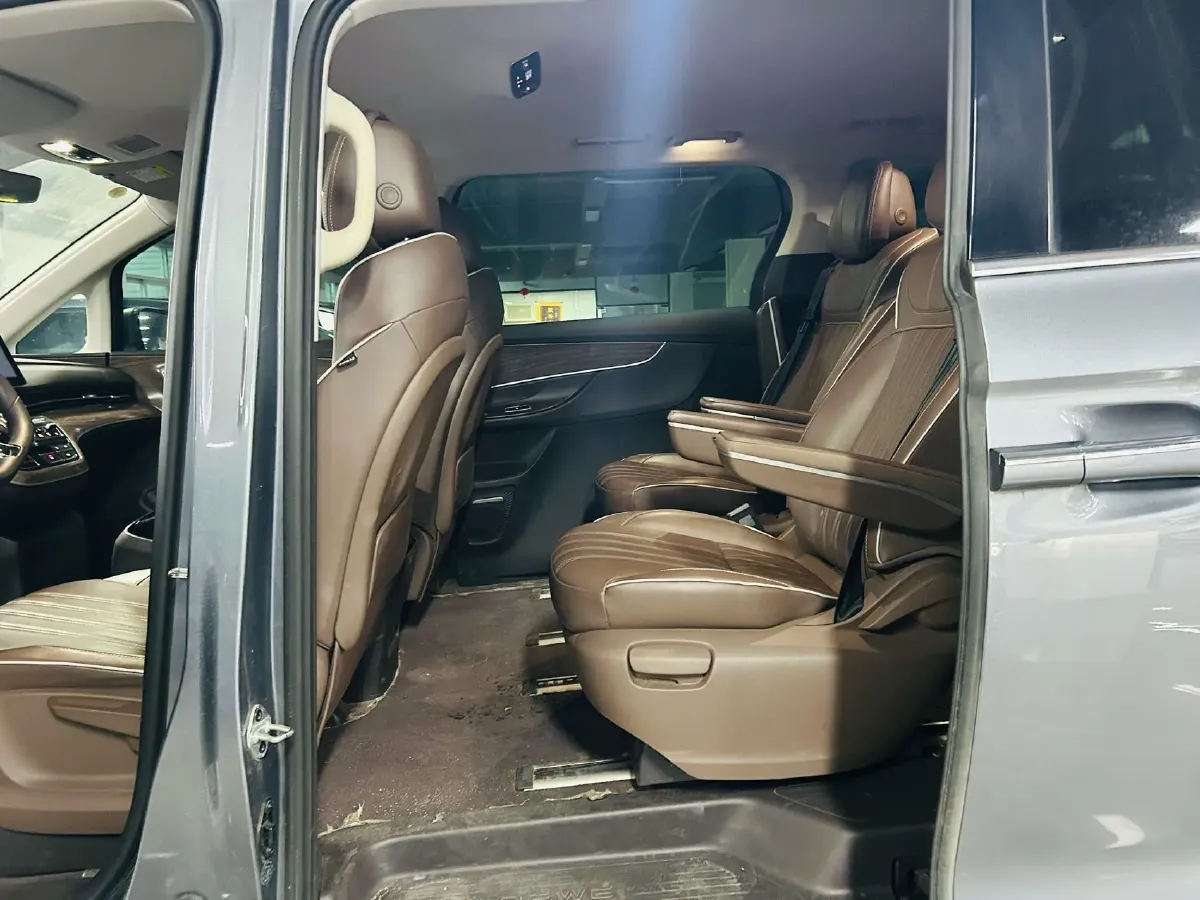 2022 Roewe iMAX8 BEV 90KWH,autocango,china used car exporter,china ev exporter,chinese used car exporter,chinese used ev exporter