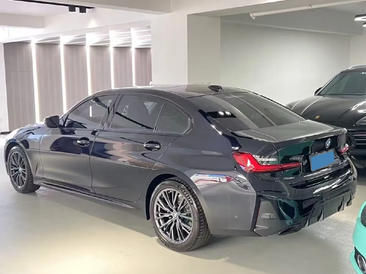 2023 BMW 3 Series 2.0T 184HP L4 8AT,autocango,china used car exporter,china ev exporter,chinese used car exporter,chinese used ev exporter