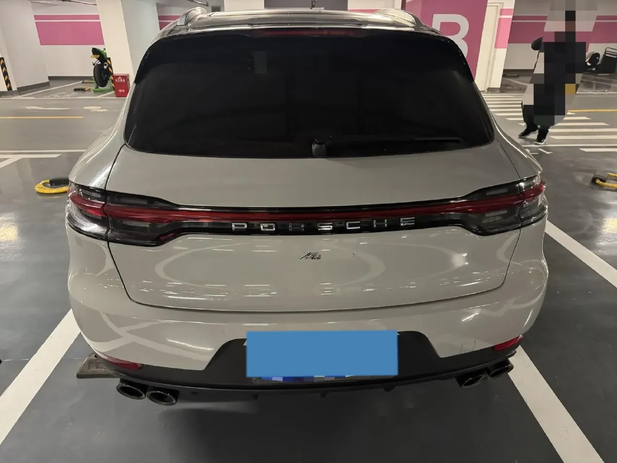 2018 Porsche Macan 2.0T 252HP L4 7DCT,autocango,china used car exporter,china ev exporter,chinese used car exporter,chinese used ev exporter