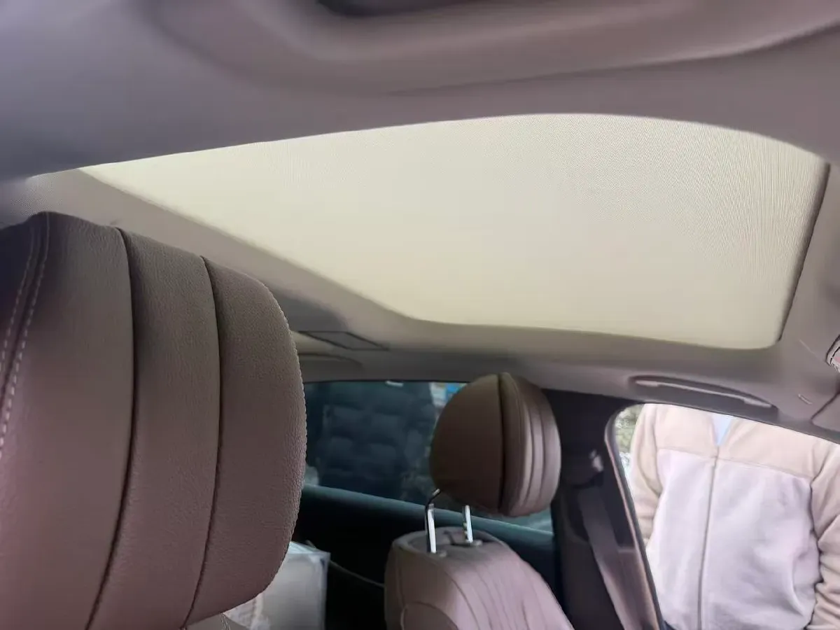 2021 Mercedes-Benz E Class 2.0T 258HP L4 9AT,autocango,china used car exporter,china ev exporter,chinese used car exporter,chinese used ev exporter