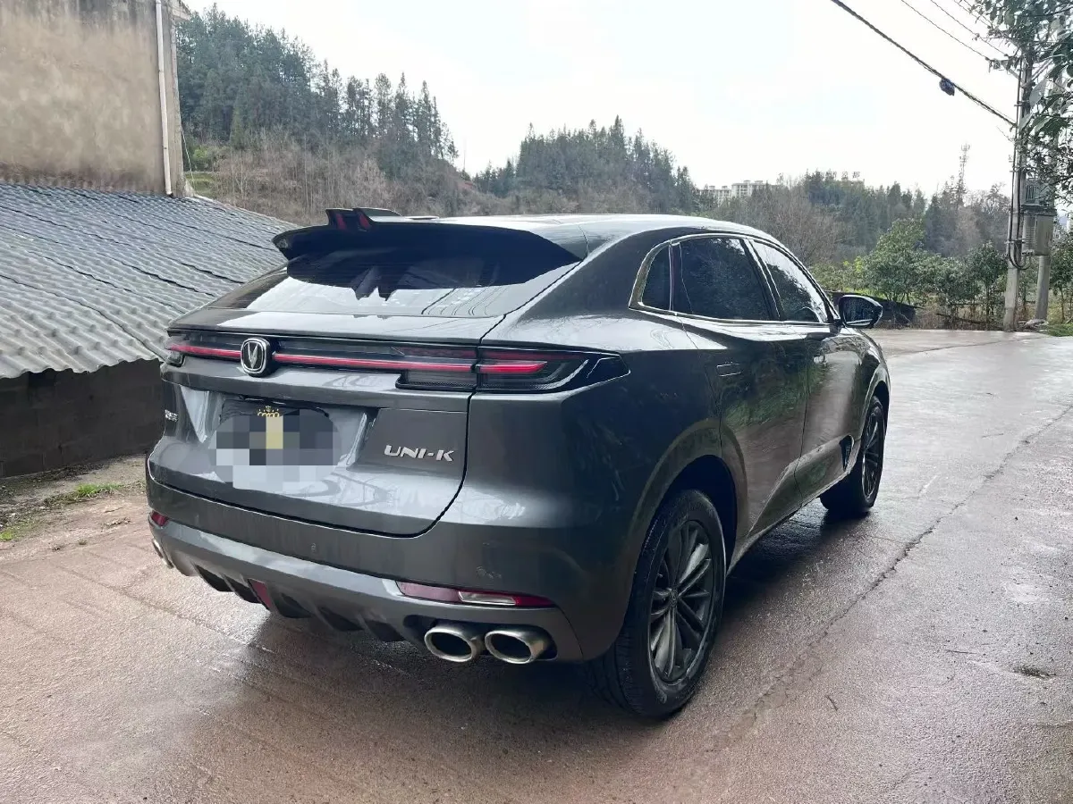 2021 ChangAn UNI-K 2.0T 233HP L4 8AT,autocango,china used car exporter,china ev exporter,chinese used car exporter,chinese used ev exporter