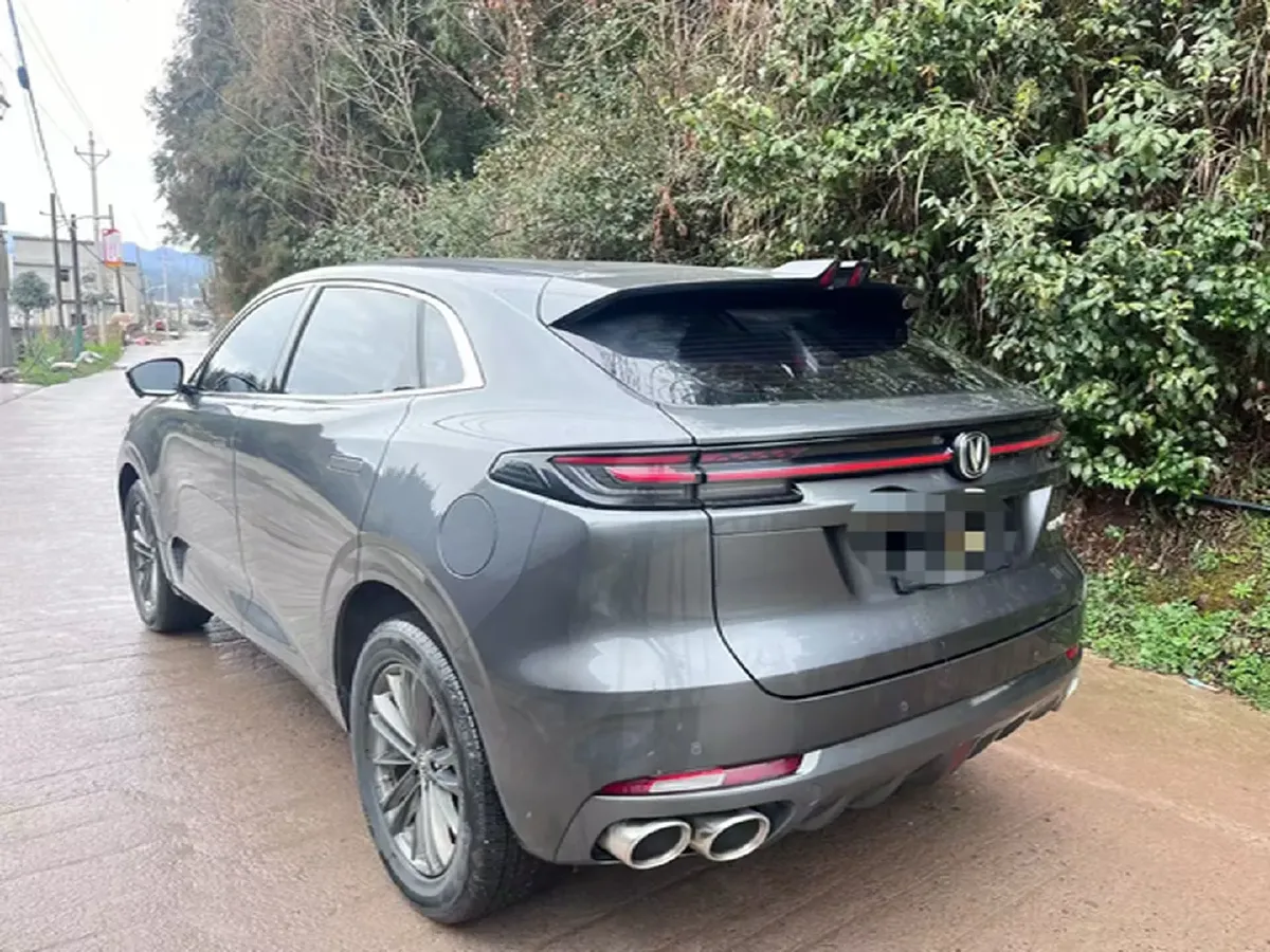 2021 ChangAn UNI-K 2.0T 233HP L4 8AT,autocango,china used car exporter,china ev exporter,chinese used car exporter,chinese used ev exporter