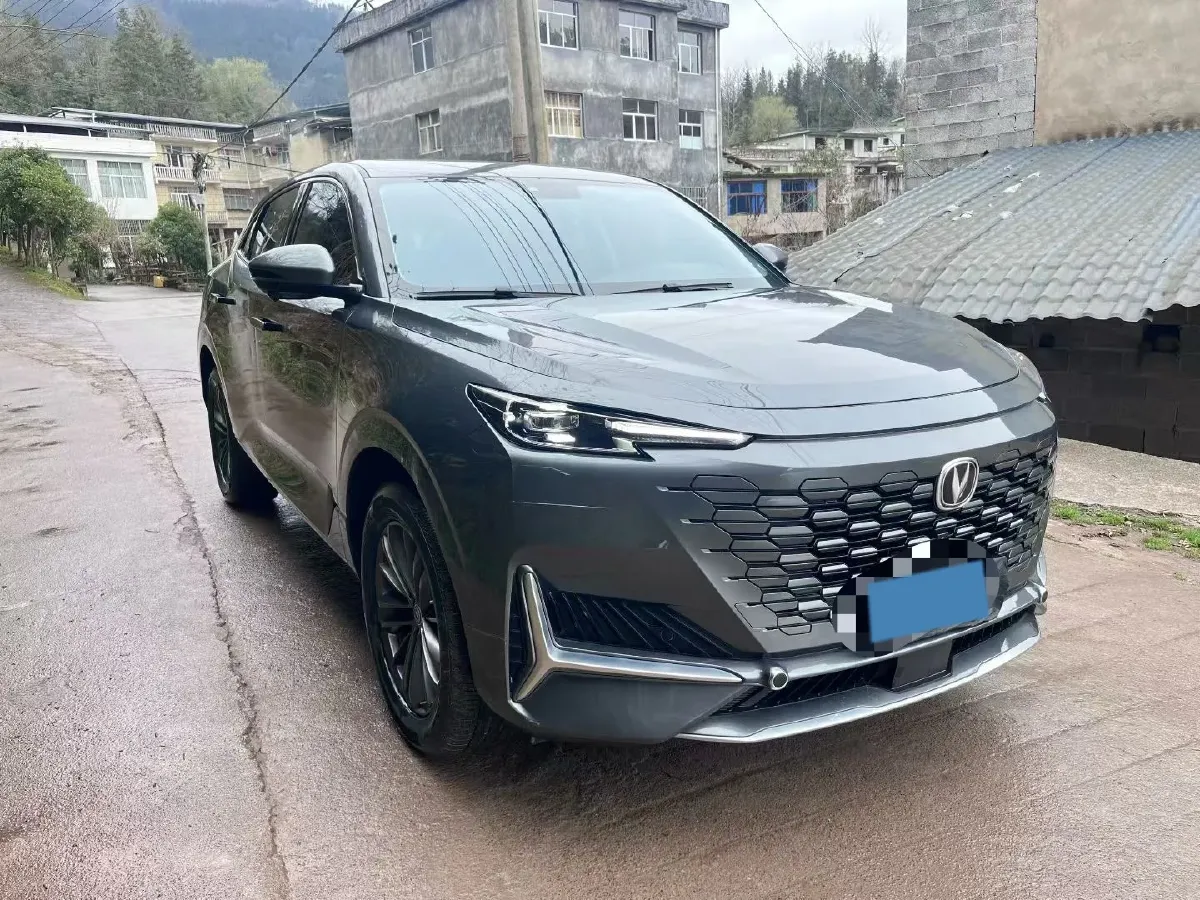 2021 ChangAn UNI-K 2.0T 233HP L4 8AT,autocango,china used car exporter,china ev exporter,chinese used car exporter,chinese used ev exporter