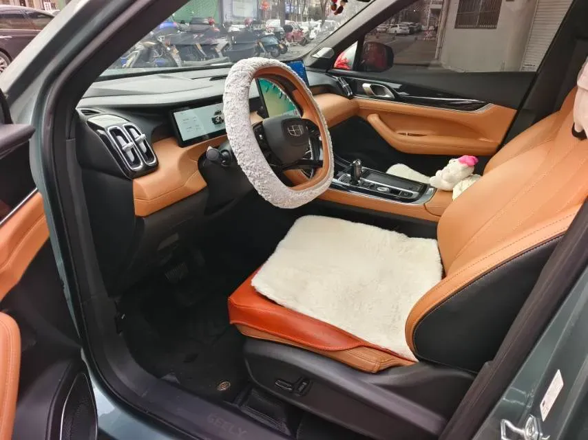 2025 Geely StarRay 1.5T 181HP L4 7DCT,autocango,china used car exporter,china ev exporter,chinese used car exporter,chinese used ev exporter