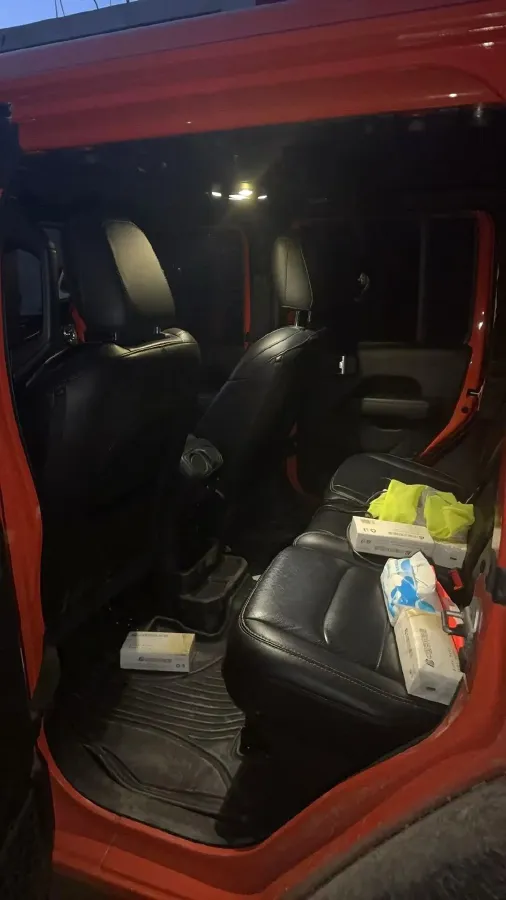 2019 Jeep Wrangler 2.0T 266HP L4 8AT,autocango,china used car exporter,china ev exporter,chinese used car exporter,chinese used ev exporter