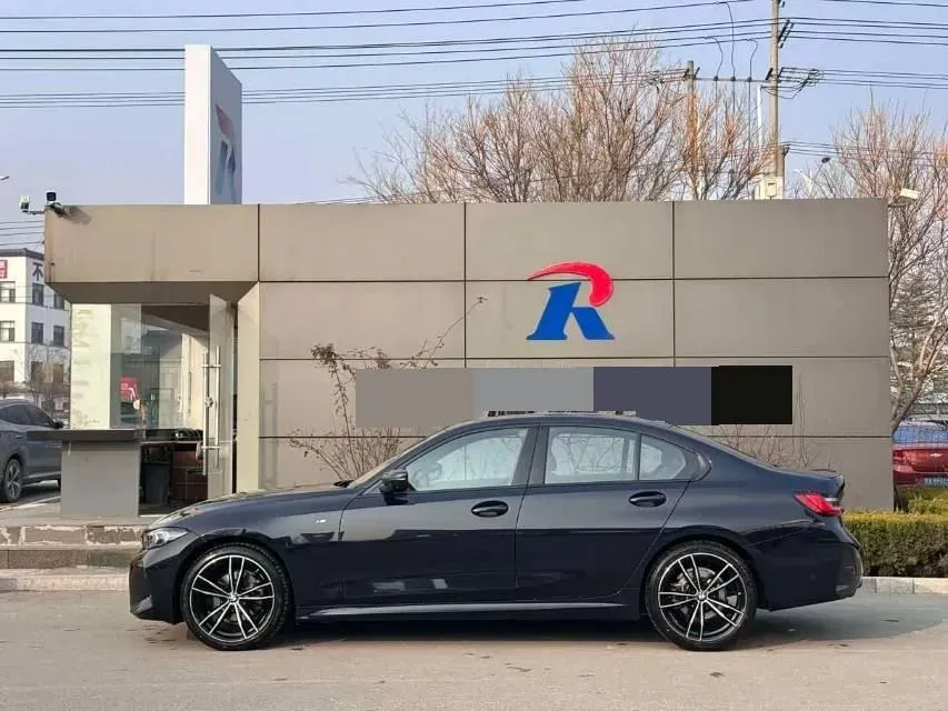 2024 BMW 3 Series 2.0T 184HP L4 8AT,autocango,china used car exporter,china ev exporter,chinese used car exporter,chinese used ev exporter