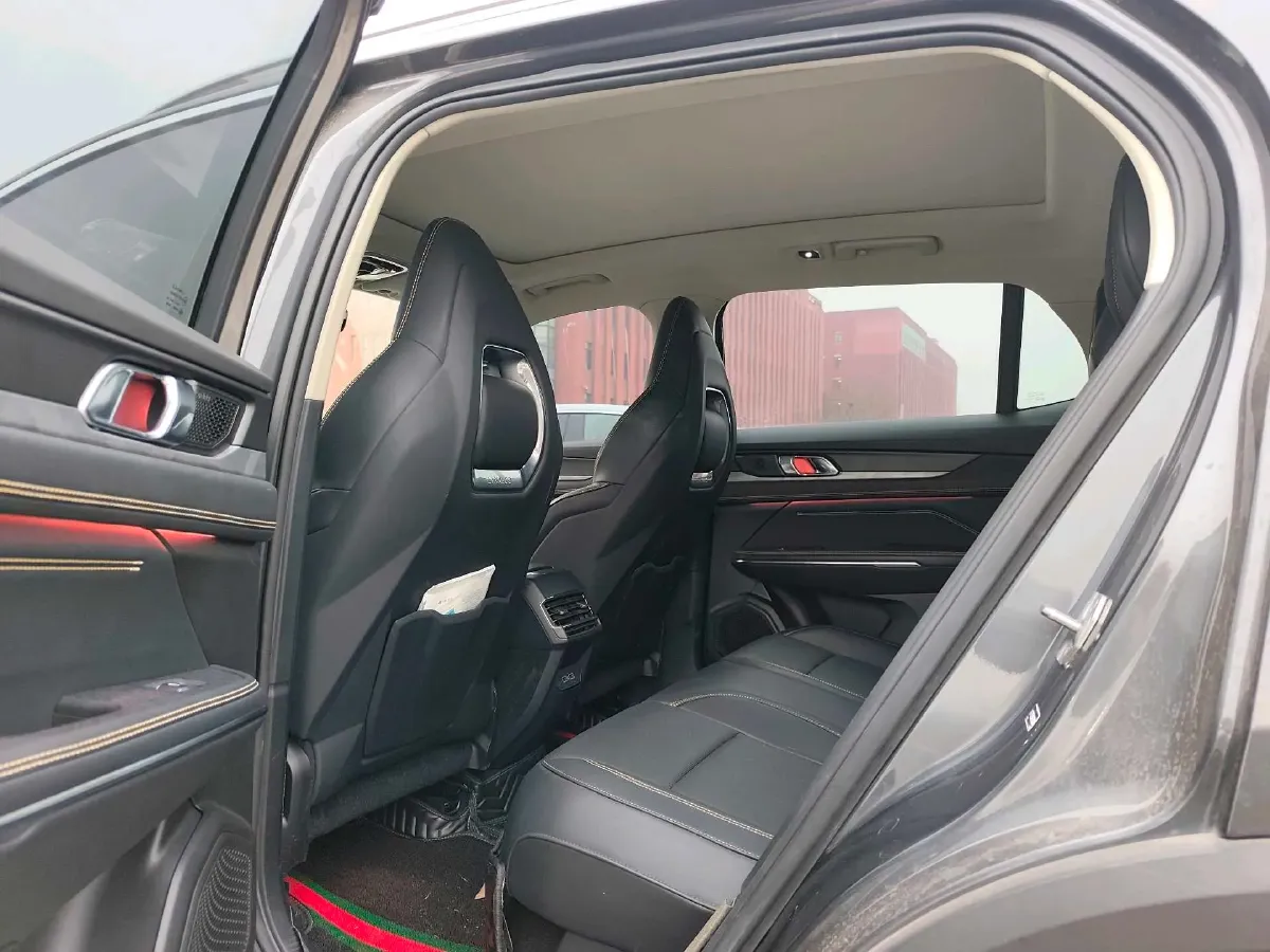 2023 MAXUS Interstellar 2.0T 261HP L4 8AT,autocango,china used car exporter,china ev exporter,chinese used car exporter,chinese used ev exporter