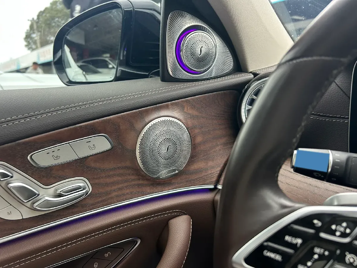 2022 Mercedes-Benz E Class 2.0T 258HP L4 9AT,autocango,china used car exporter,china ev exporter,chinese used car exporter,chinese used ev exporter