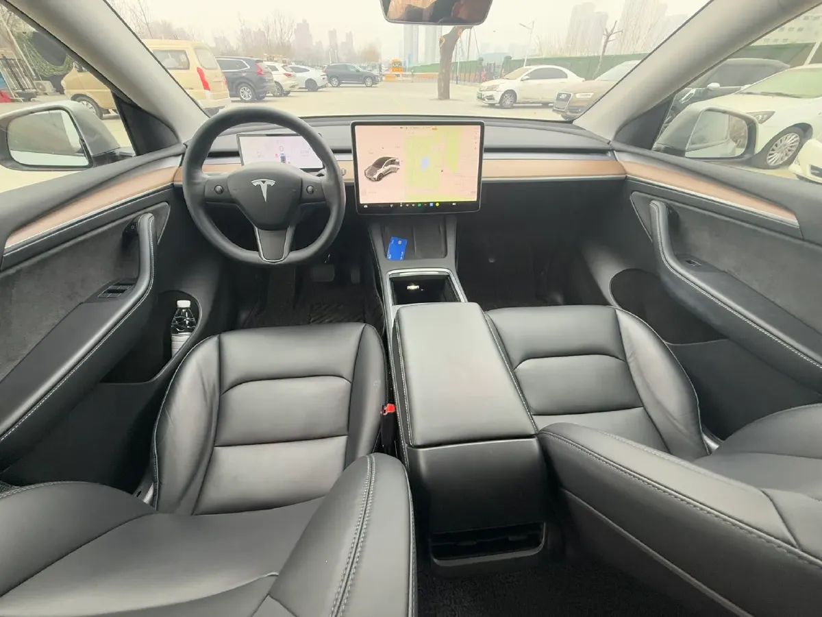 2021 MINI COUNTRYMAN 1.5T 136HP L3 8AT,autocango,china used car exporter,china ev exporter,chinese used car exporter,chinese used ev exporter