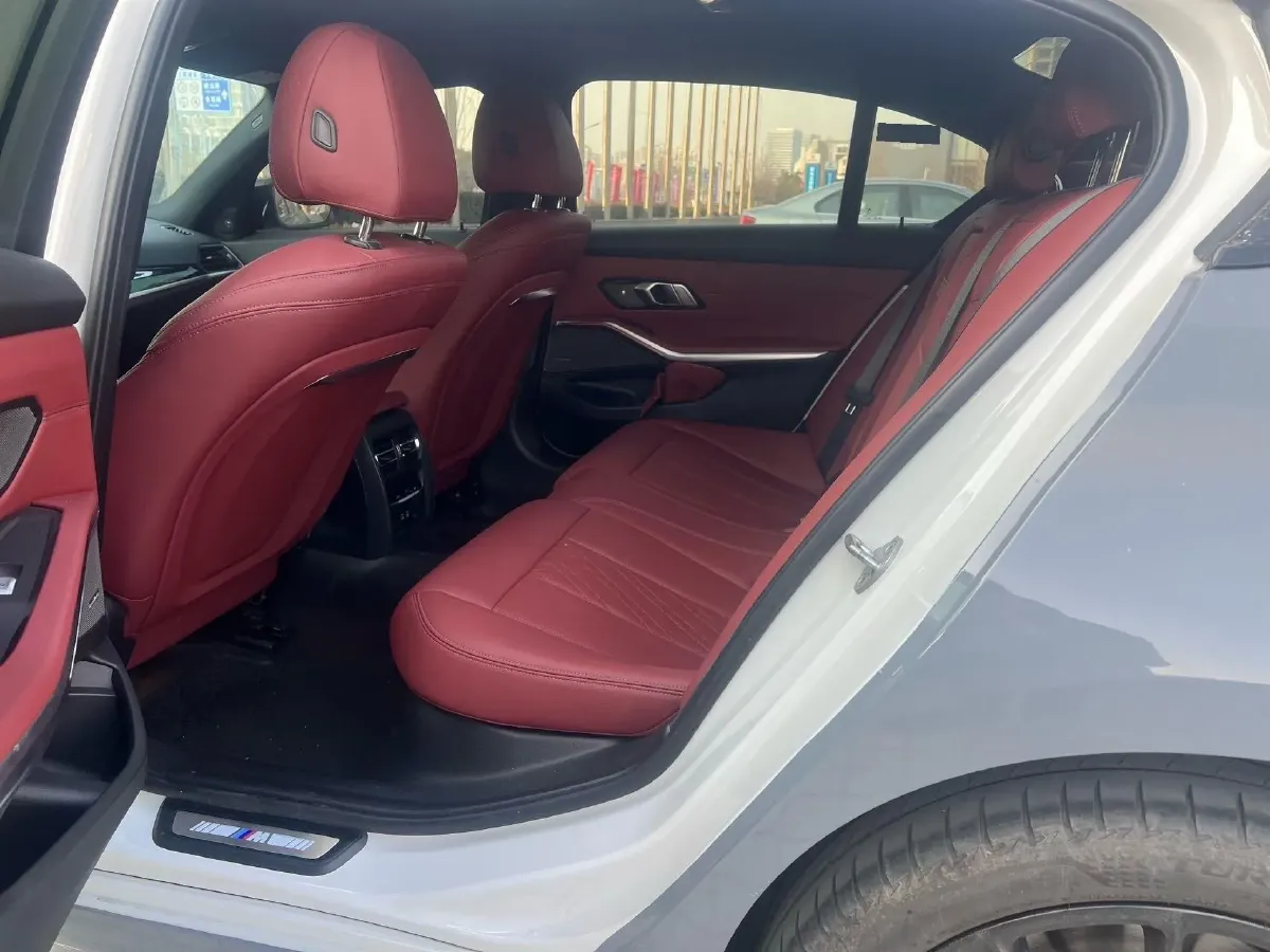 2025 BMW 3 Series 2.0T 245HP L4 8AT,autocango,china used car exporter,china ev exporter,chinese used car exporter,chinese used ev exporter