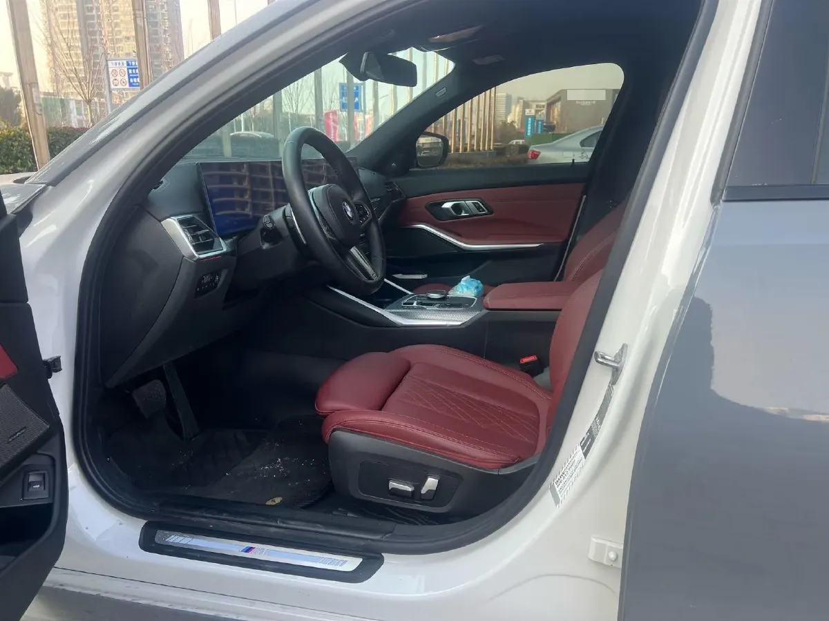 2025 BMW 3 Series 2.0T 245HP L4 8AT,autocango,china used car exporter,china ev exporter,chinese used car exporter,chinese used ev exporter