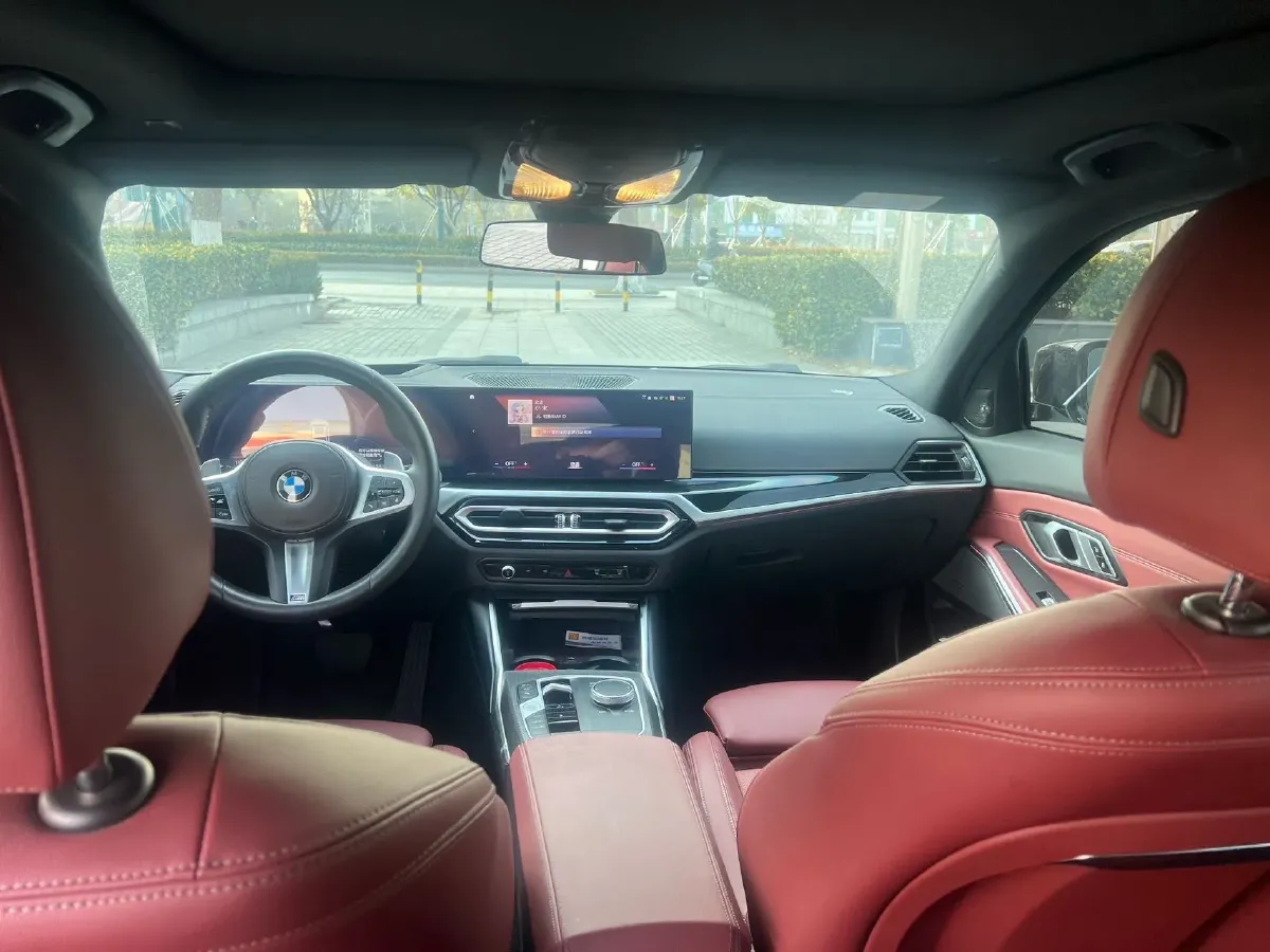 2025 BMW 3 Series 2.0T 245HP L4 8AT,autocango,china used car exporter,china ev exporter,chinese used car exporter,chinese used ev exporter