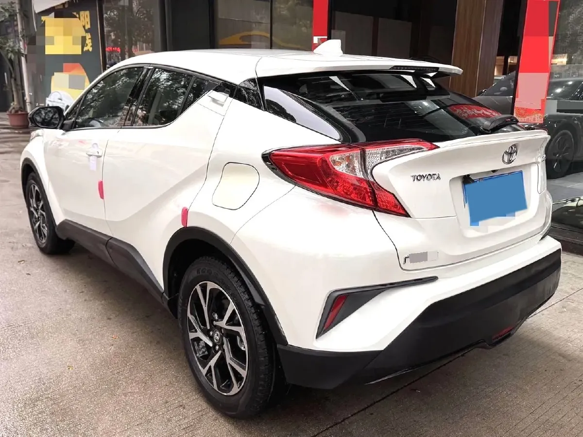 2020 Toyota C-HR 2.0L 171HP L4 CVT,autocango,china used car exporter,china ev exporter,chinese used car exporter,chinese used ev exporter
