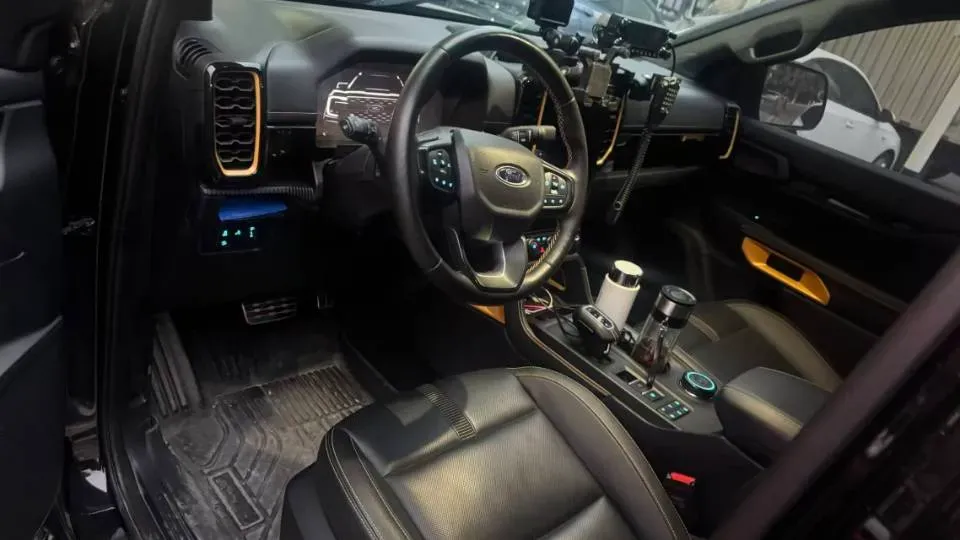 2023 Ford Ranger 2.3T 258HP L4 8AT,autocango,china used car exporter,china ev exporter,chinese used car exporter,chinese used ev exporter