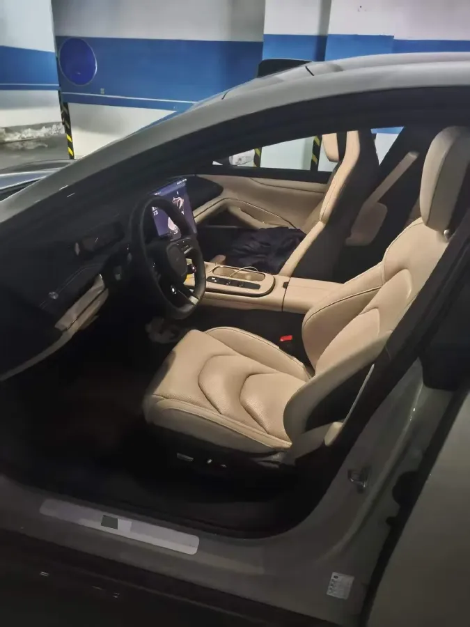 2024 MI SU7 BEV 94.3KWH,autocango,china used car exporter,china ev exporter,chinese used car exporter,chinese used ev exporter