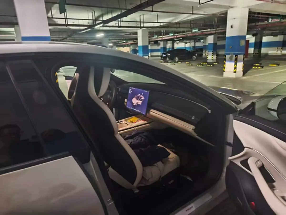 2024 MI SU7 BEV 94.3KWH,autocango,china used car exporter,china ev exporter,chinese used car exporter,chinese used ev exporter