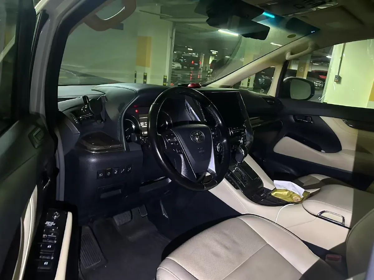 2020 Toyota Alphard 2.5L 117HP L4 E-CVT Hybrid,autocango,china used car exporter,china ev exporter,chinese used car exporter,chinese used ev exporter