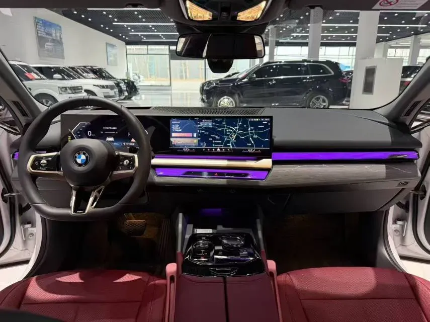 2025 BMW 5 Series 2.0T 258HP L4 8AT,autocango,china used car exporter,china ev exporter,chinese used car exporter,chinese used ev exporter