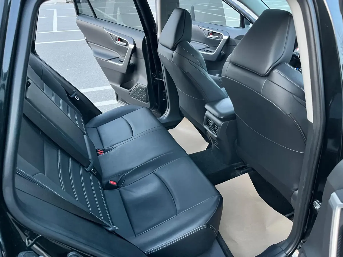 2020 Toyota Wildlander 2.0L 171HP L4 CVT,autocango,china used car exporter,china ev exporter,chinese used car exporter,chinese used ev exporter