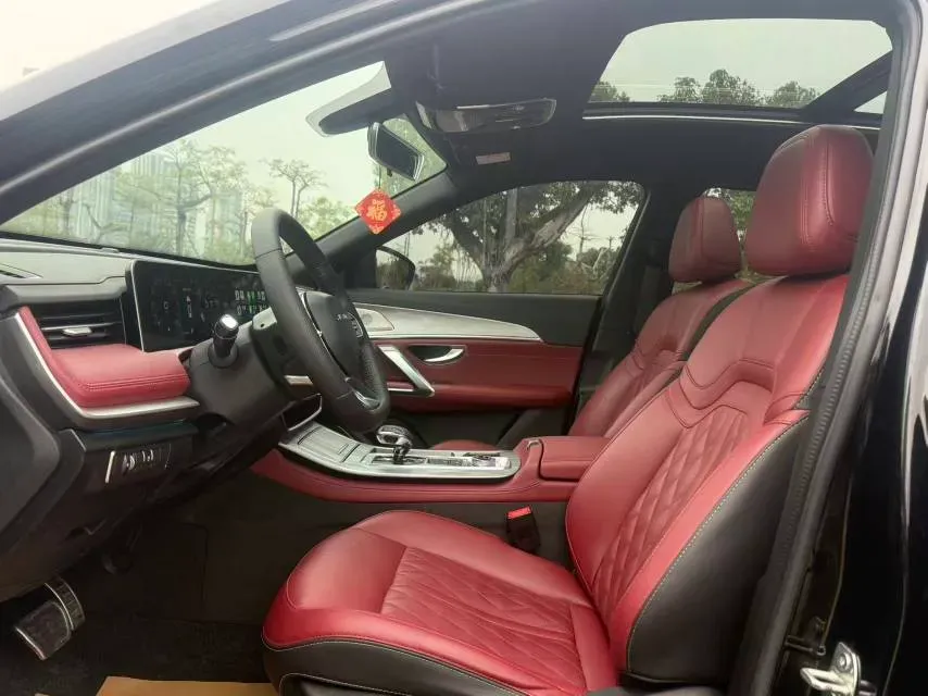 2023 Jetour X70 Plus 1.6T 197HP L4 7DCT,autocango,china used car exporter,china ev exporter,chinese used car exporter,chinese used ev exporter