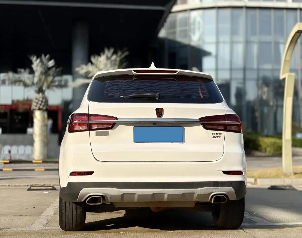 2019 Mitsubishi Eclipse Cross 1.5T 170HP L4 6MT,autocango,china used car exporter,china ev exporter,chinese used car exporter,chinese used ev exporter