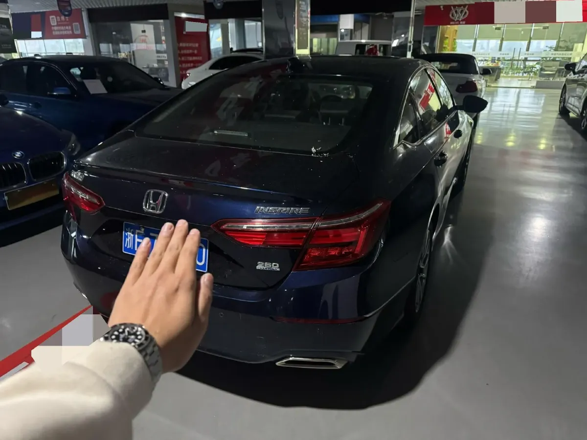 2019 Honda Inspire 1.5T 194HP L4 CVT,autocango,china used car exporter,china ev exporter,chinese used car exporter,chinese used ev exporter