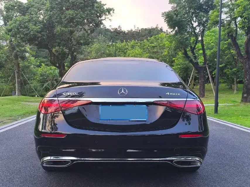 2022 Mercedes-Benz S Class 2.5T 367HP L6 9AT,autocango,china used car exporter,china ev exporter,chinese used car exporter,chinese used ev exporter