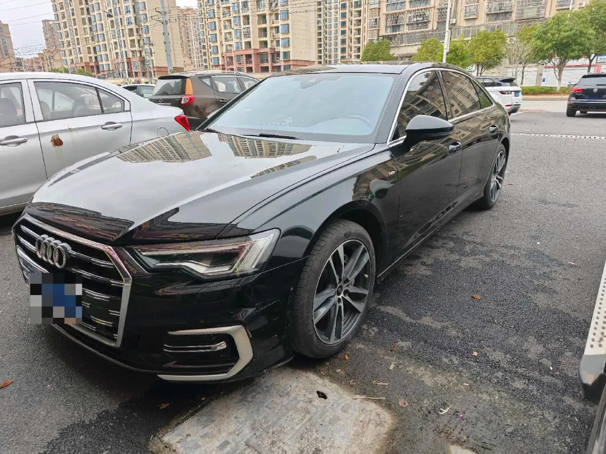 2023 Audi A6L 2.0T 190HP L4 7DCT,autocango,china used car exporter,china ev exporter,chinese used car exporter,chinese used ev exporter