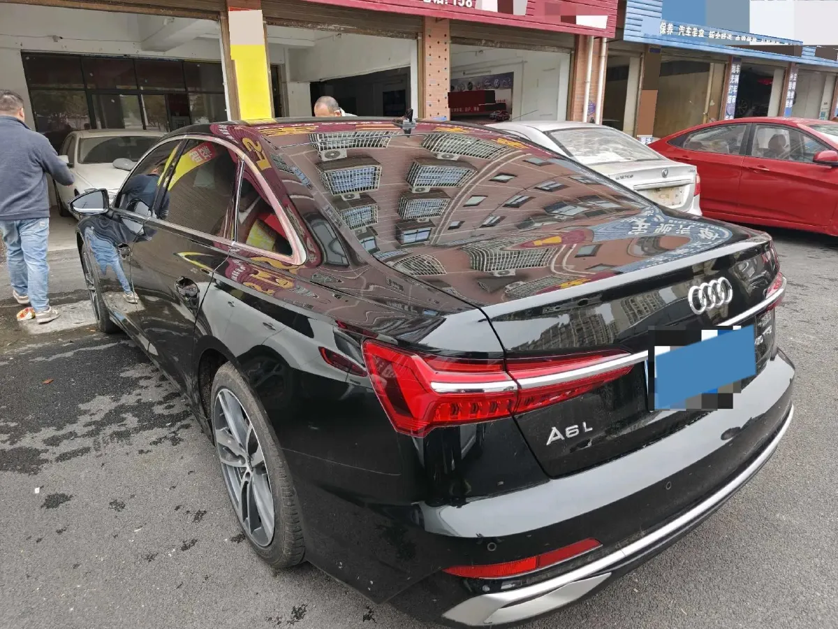 2023 Audi A6L 2.0T 190HP L4 7DCT,autocango,china used car exporter,china ev exporter,chinese used car exporter,chinese used ev exporter