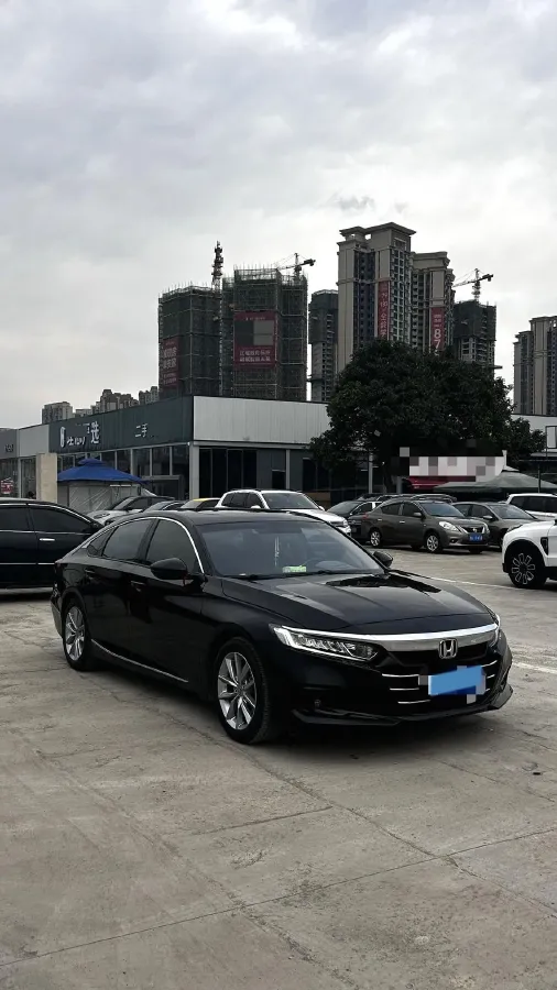 2022 Honda Accord 1.5T 194HP L4 CVT,autocango,china used car exporter,china ev exporter,chinese used car exporter,chinese used ev exporter