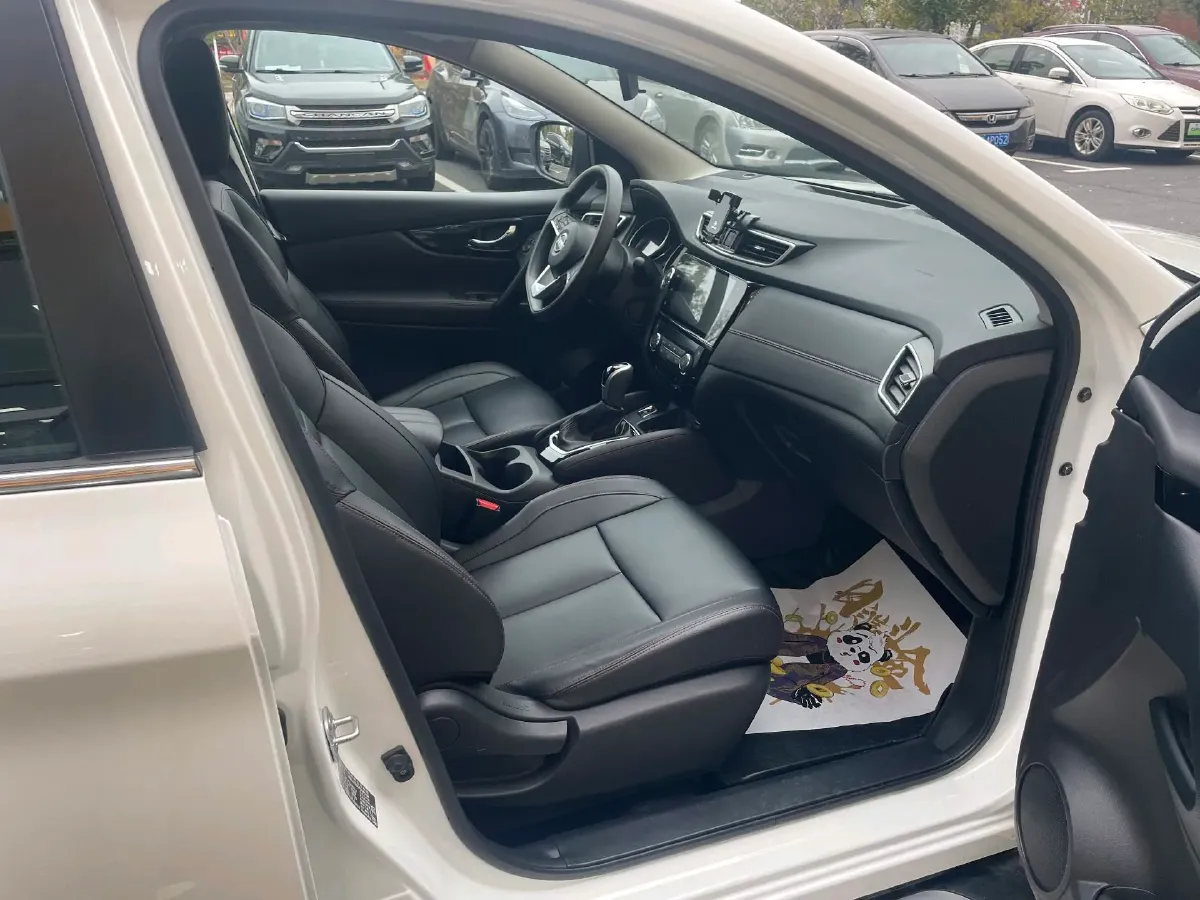 2023 Nissan Qashqai 2.0L 151HP L4 CVT,autocango,china used car exporter,china ev exporter,chinese used car exporter,chinese used ev exporter