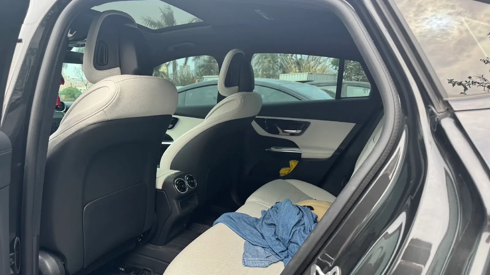 2024 Mercedes-Benz GLC Coupe 2.0T 204HP L4 9AT,autocango,china used car exporter,china ev exporter,chinese used car exporter,chinese used ev exporter