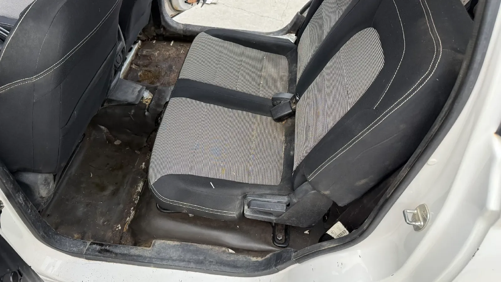 2021 WuLing RongGuang New Truck 1.5L 99HP L4 5MT,autocango,china used car exporter,china ev exporter,chinese used car exporter,chinese used ev exporter