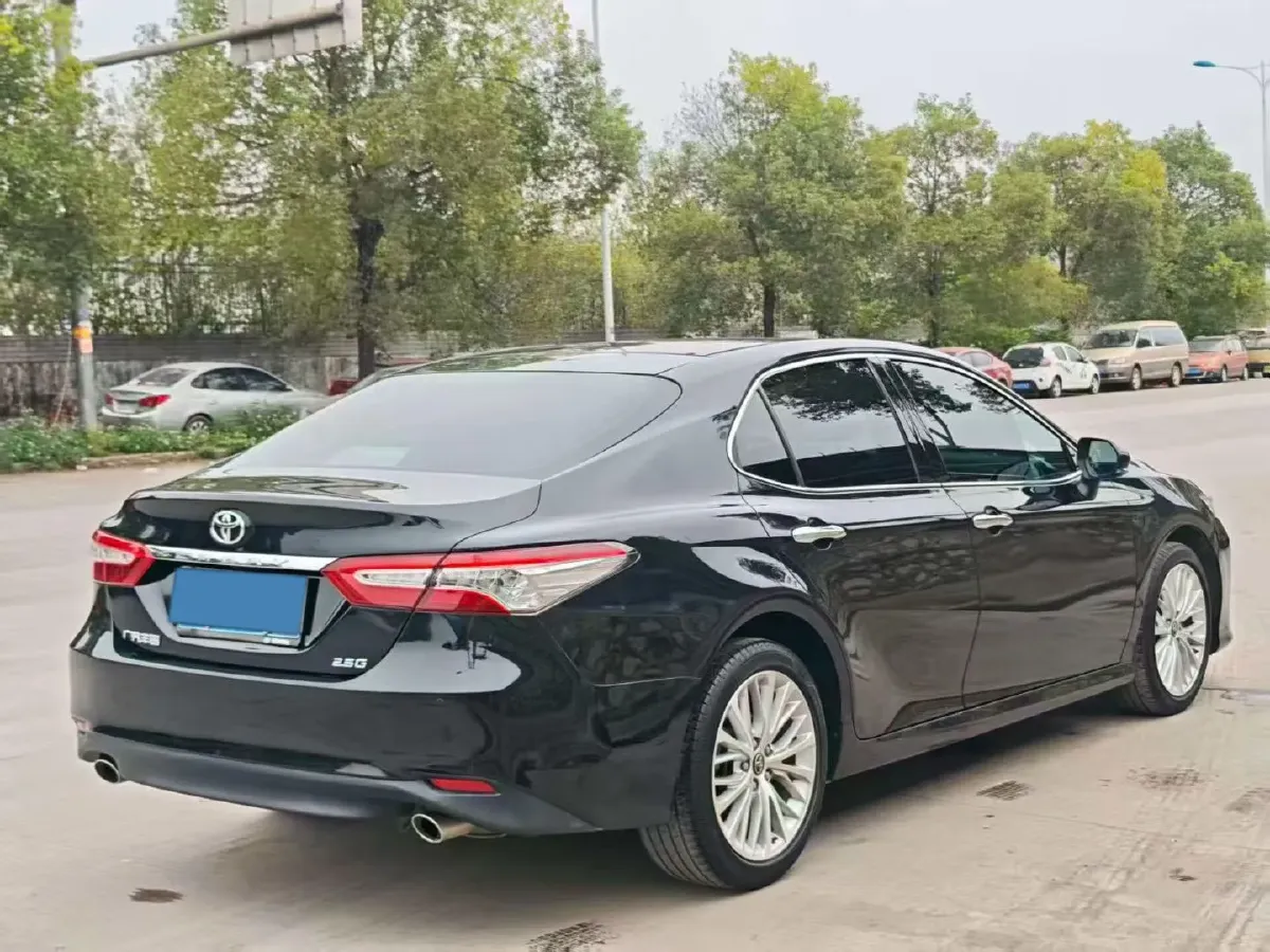2019 Toyota Camry 2.5L 209HP L4 8AT,autocango,china used car exporter,china ev exporter,chinese used car exporter,chinese used ev exporter