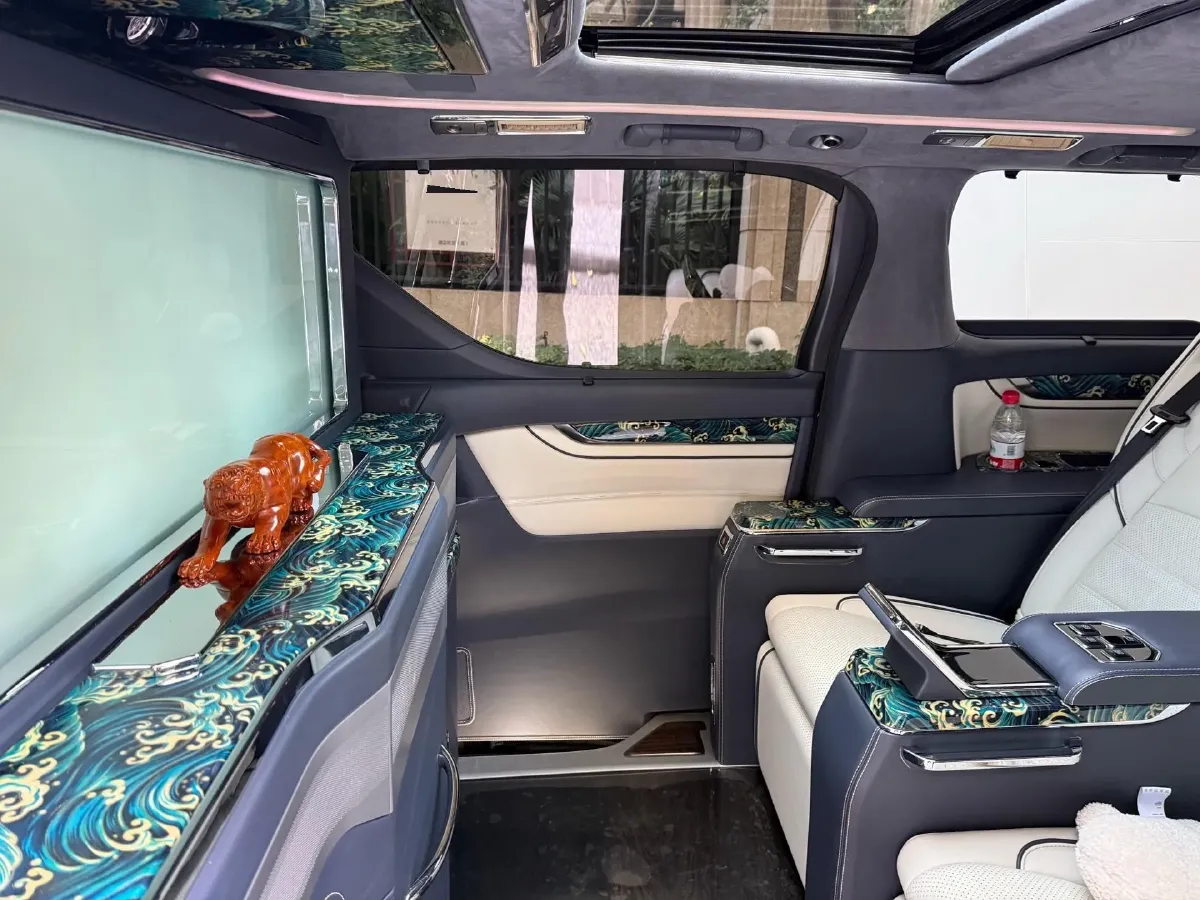 2018 Toyota Alphard 3.5L 301HP V6 8AT,autocango,china used car exporter,china ev exporter,chinese used car exporter,chinese used ev exporter