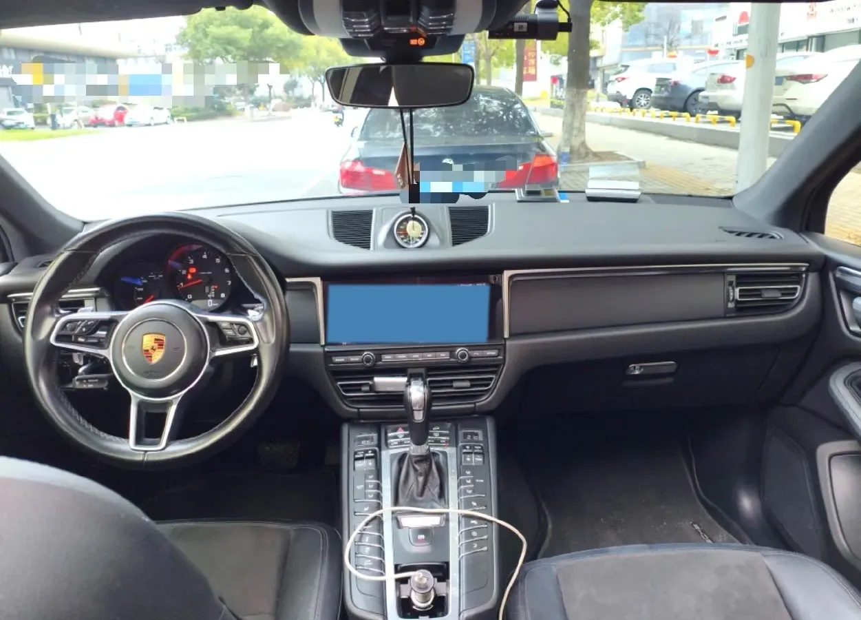 2018 Nissan Patrol 4.0L 279HP V6 7AT,autocango,china used car exporter,china ev exporter,chinese used car exporter,chinese used ev exporter