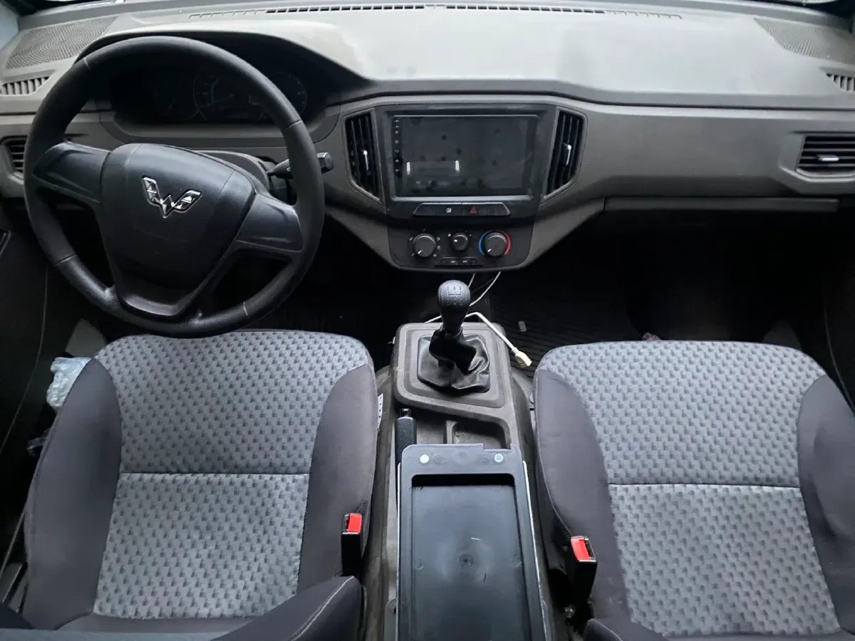 2019 WuLing RongGuang New Truck 1.5L 107HP L4 5MT,autocango,china used car exporter,china ev exporter,chinese used car exporter,chinese used ev exporter