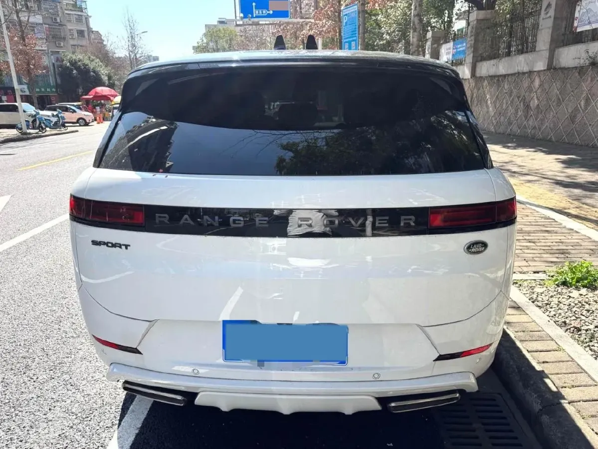 2024 Land Rover Range Rover Sport 3.0T 400HP L6 8AT,autocango,china used car exporter,china ev exporter,chinese used car exporter,chinese used ev exporter